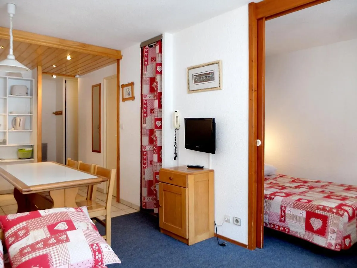Appartement Skis Aux Pieds Avec Balcon, Cabine, Animal Accepte, Tignes Val Claret - Fr-1-502-511 Apartment
